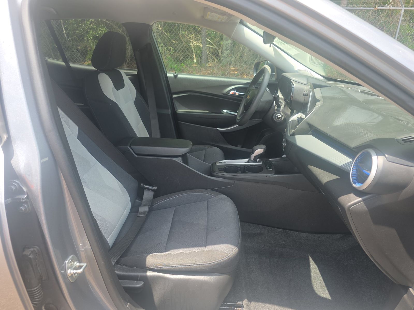 CHEVROLET TRAX - 9