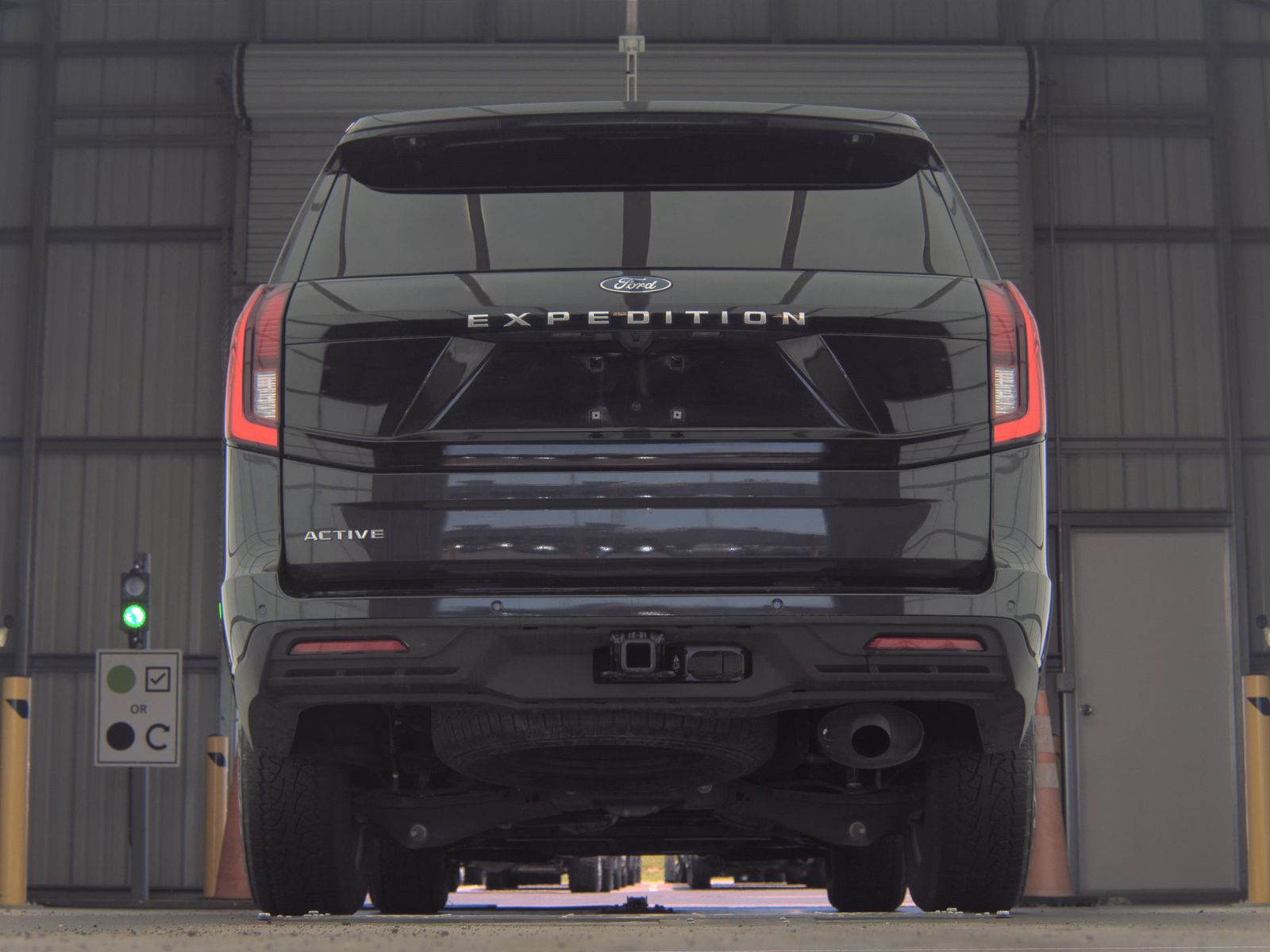 FORD EXPEDITION - 8