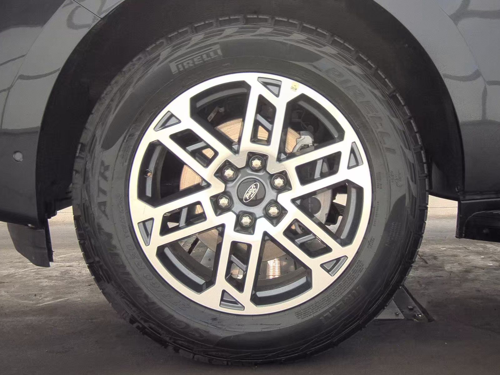 FORD EXPEDITION - 10