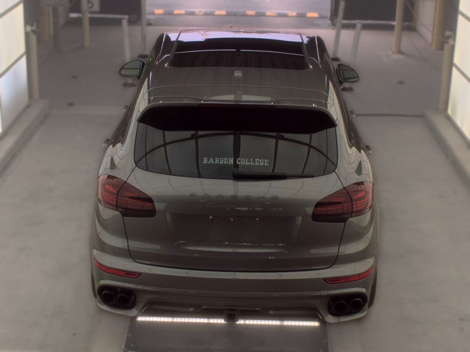 PORSCHE CAYENNE - 7