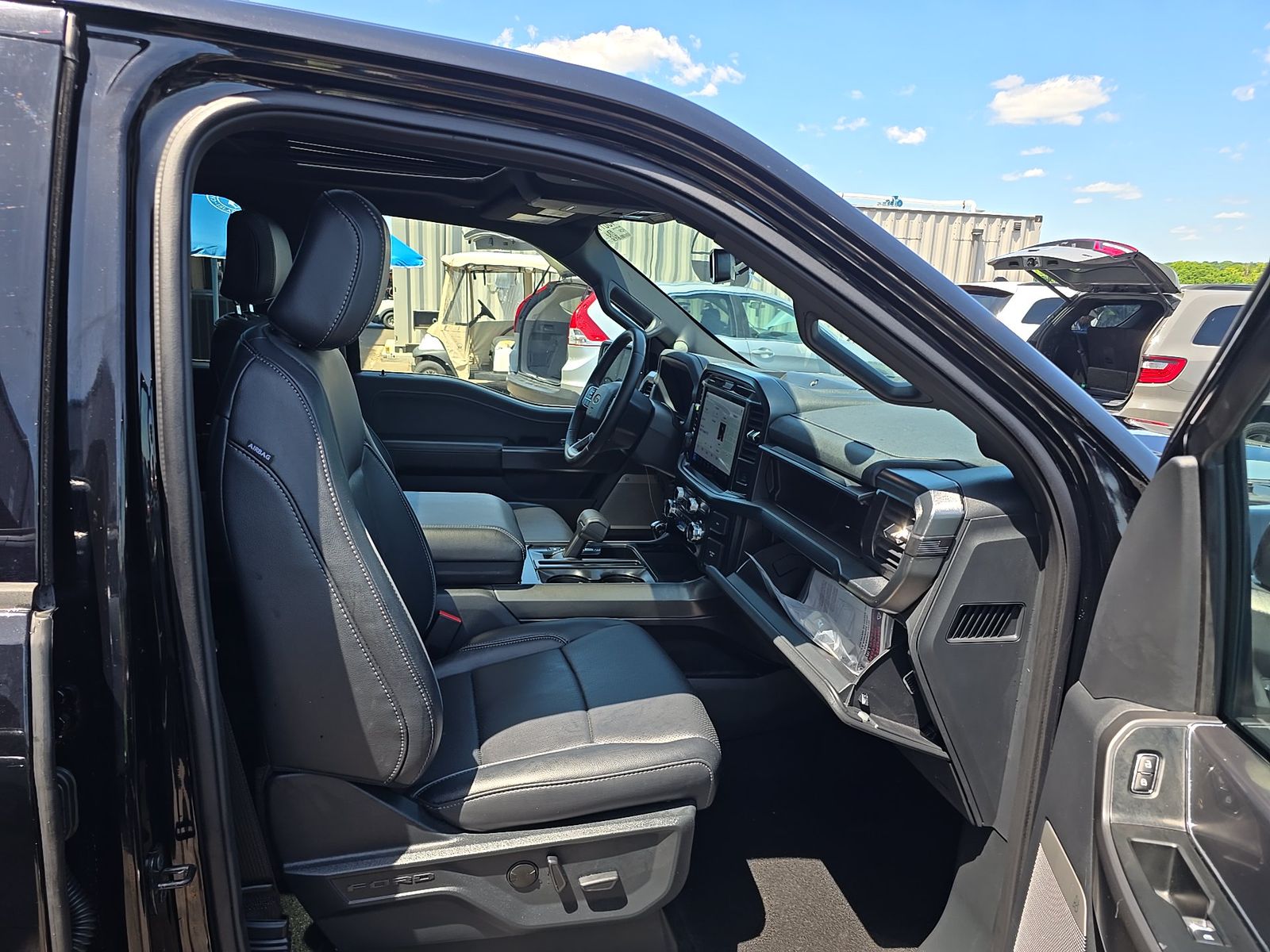2025 Ford F-150 Hybrid Lariat AWD