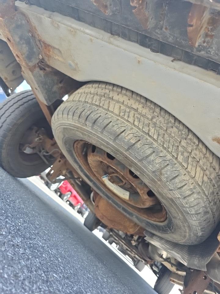 FORD TRANSIT 150 - 8