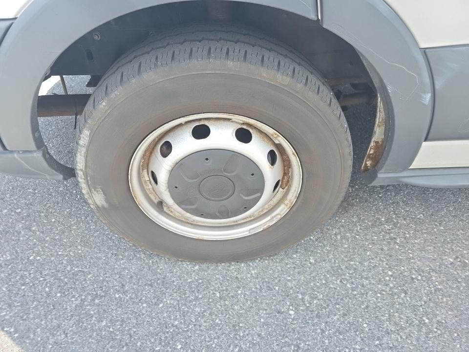 FORD TRANSIT 150 - 9