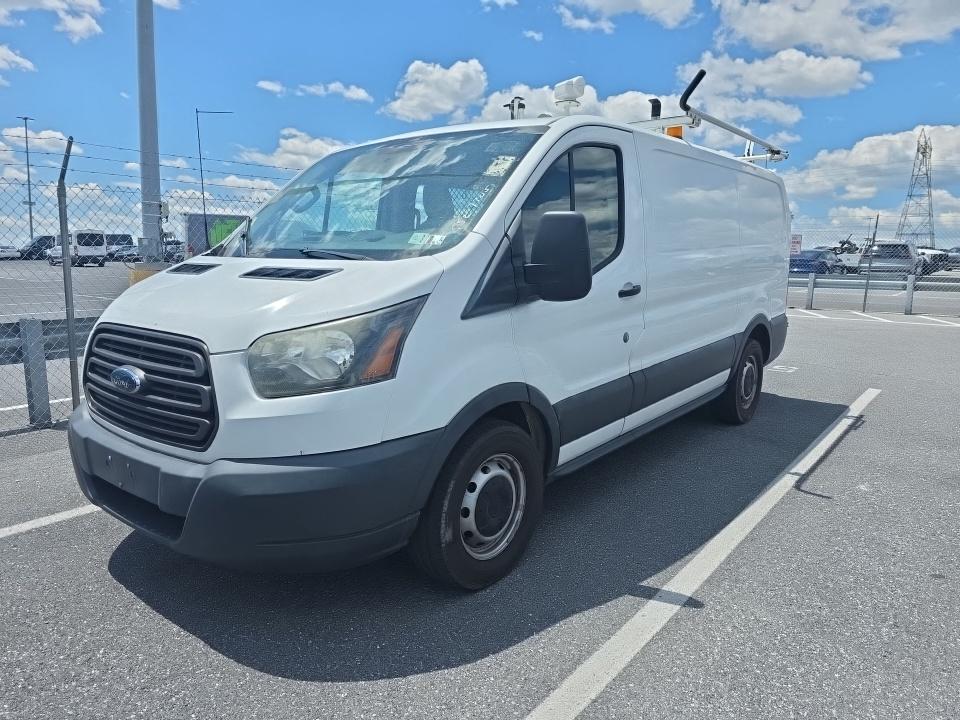 FORD TRANSIT 150 - 1