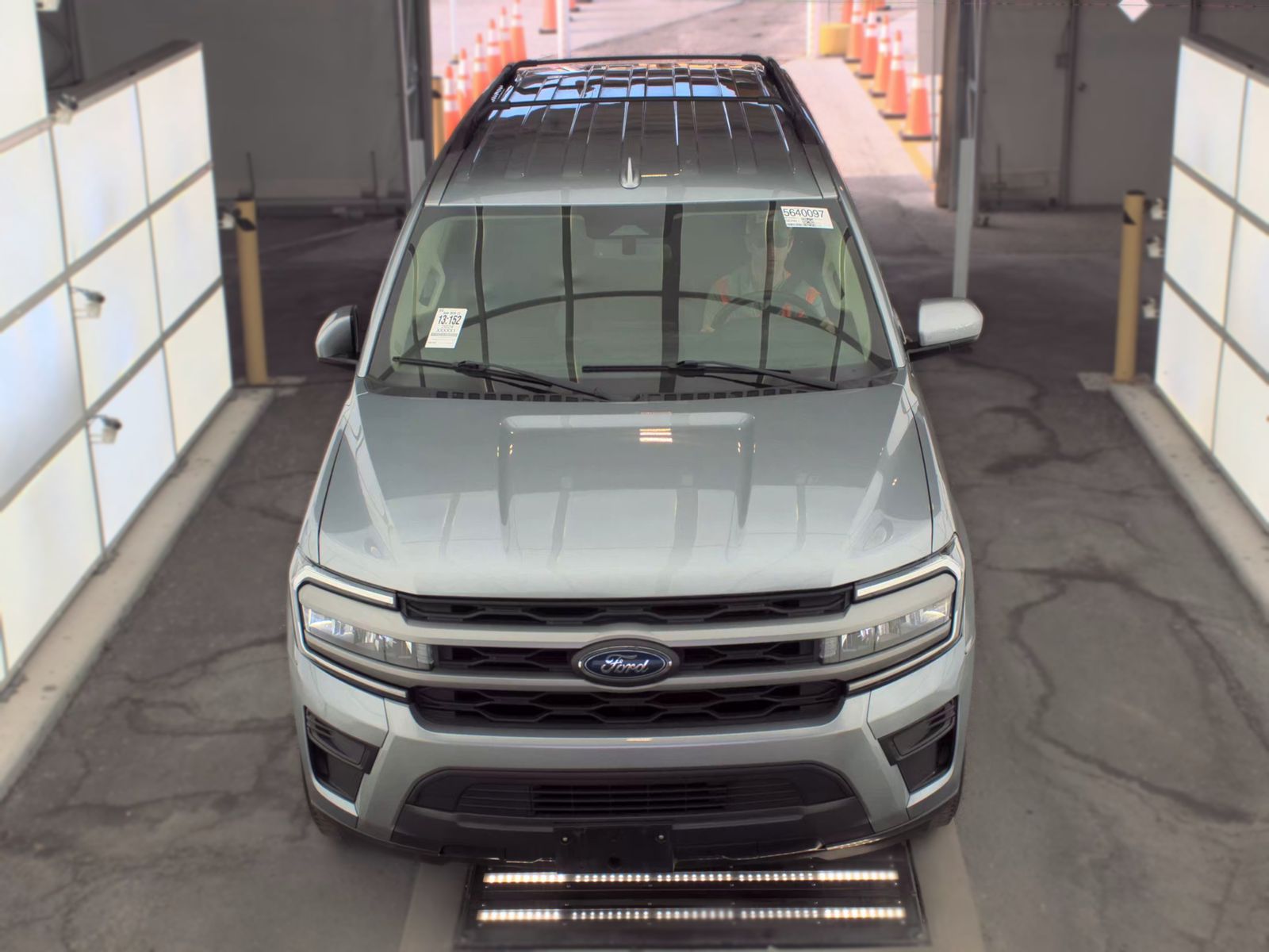 FORD EXPEDITION MAX - 3