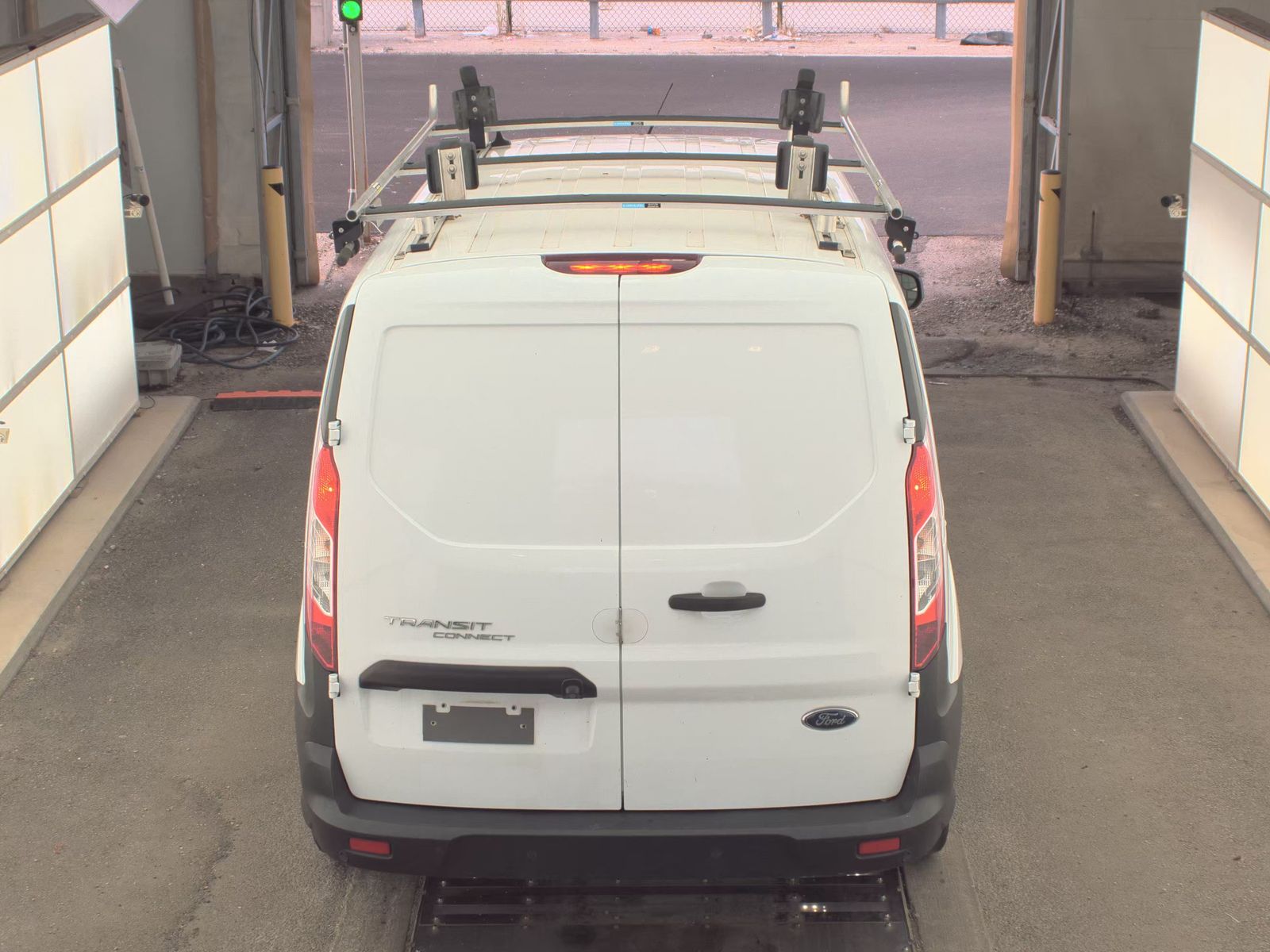 FORD TRANSIT CONNECT - 6