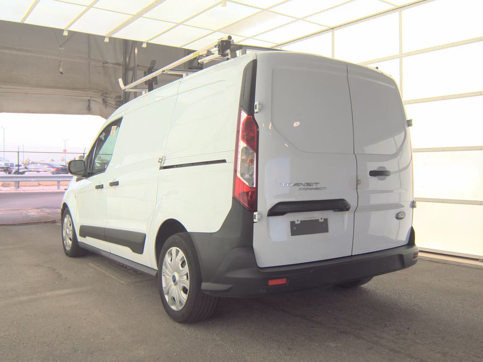 FORD TRANSIT CONNECT - 7