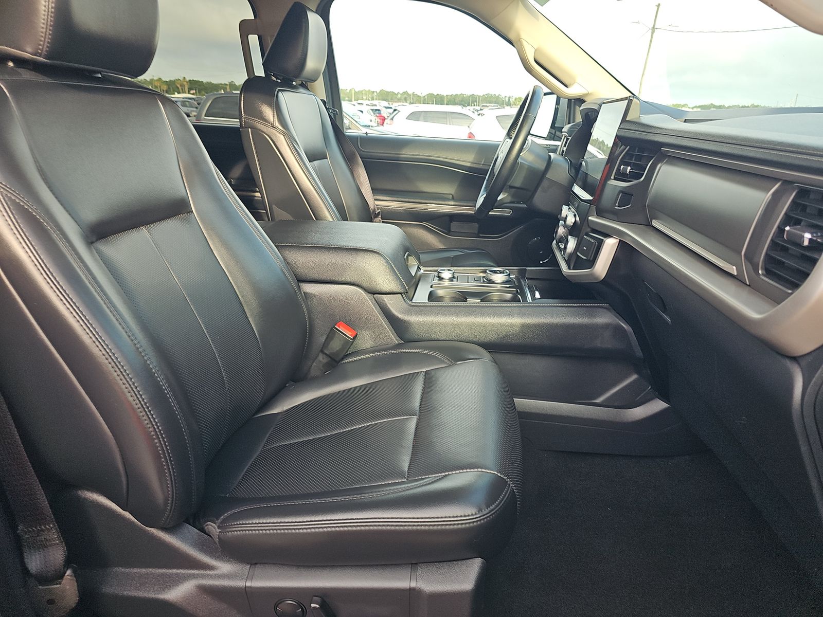 FORD EXPEDITION MAX - 9