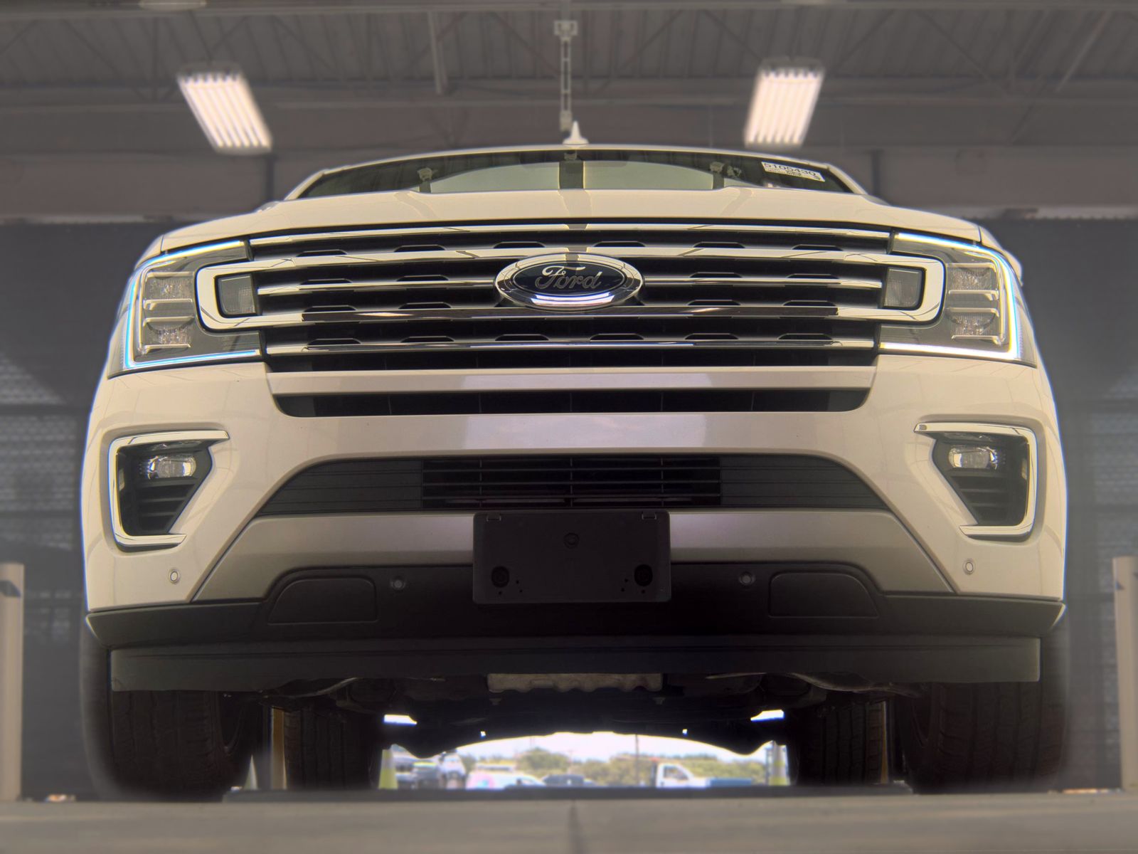 FORD EXPEDITION - 4