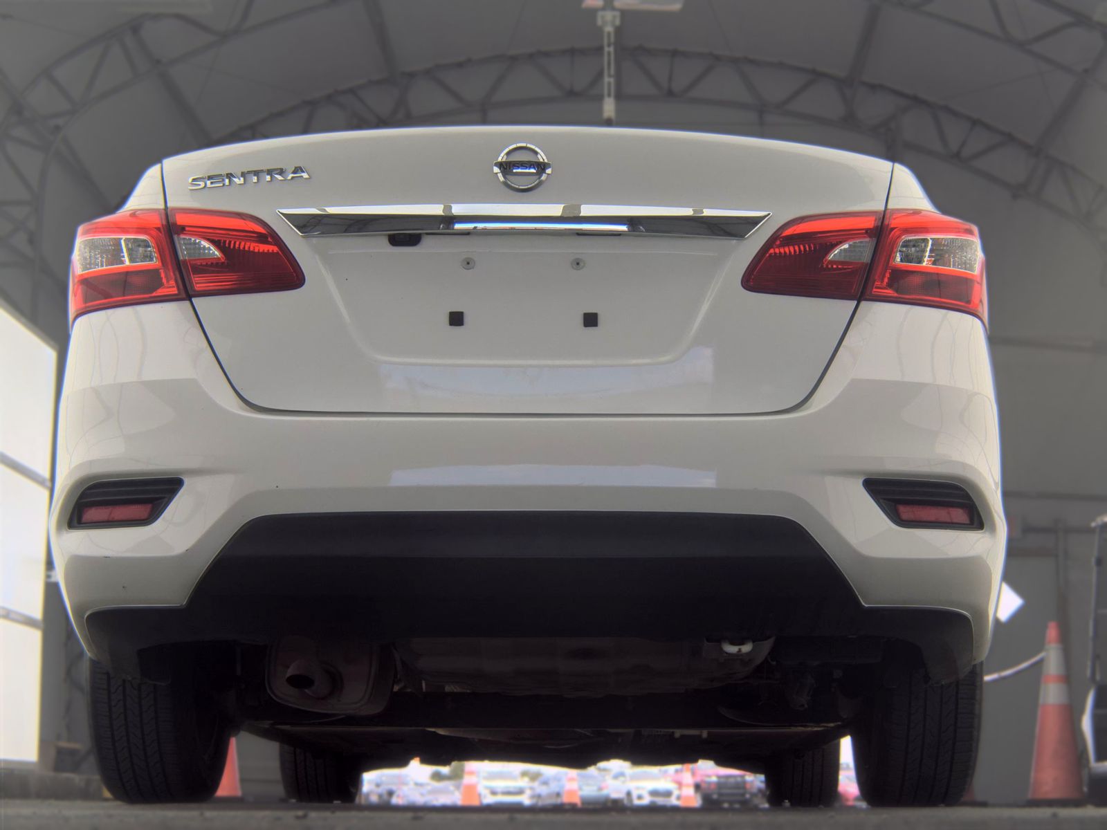 NISSAN SENTRA - 8