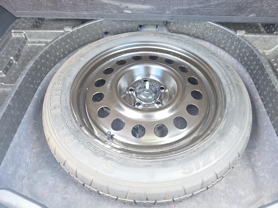 FORD ESCAPE - 8