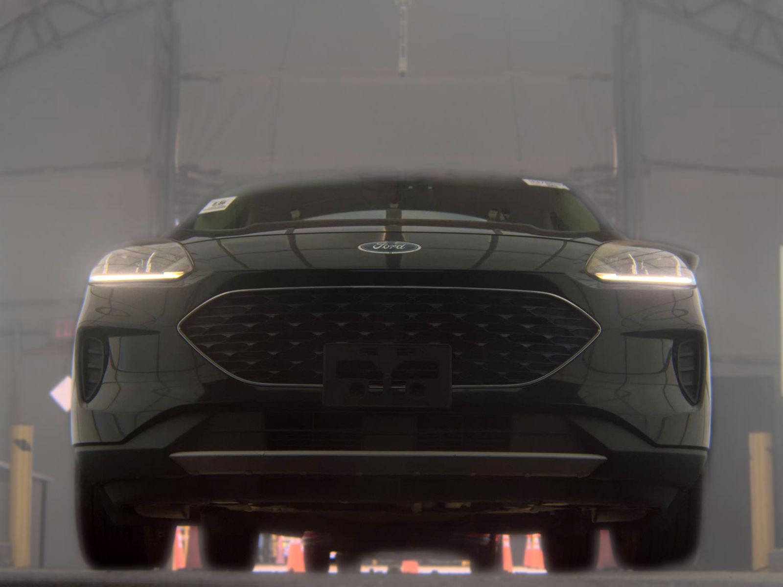 FORD ESCAPE - 4