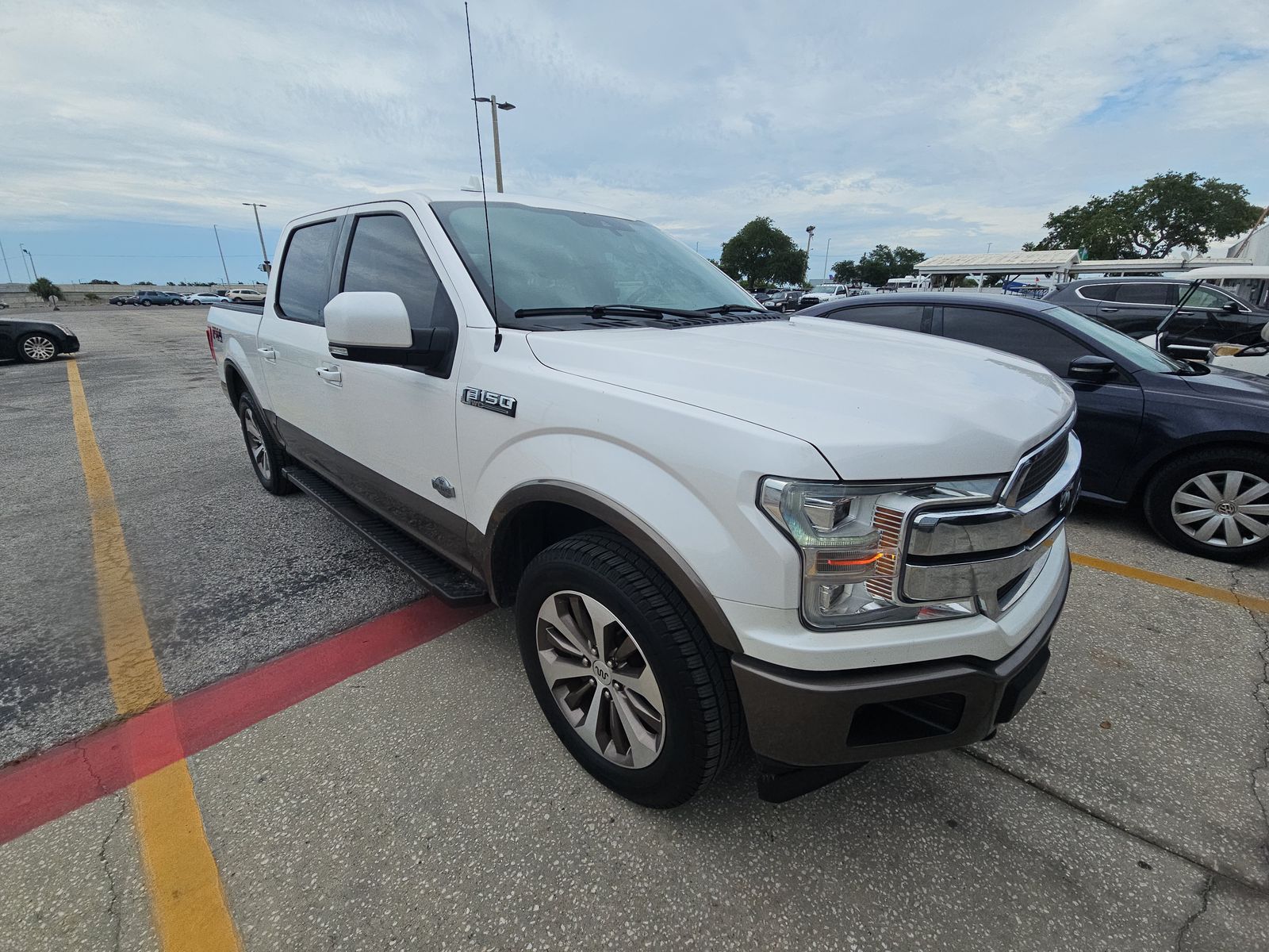 FORD F-150 - 4