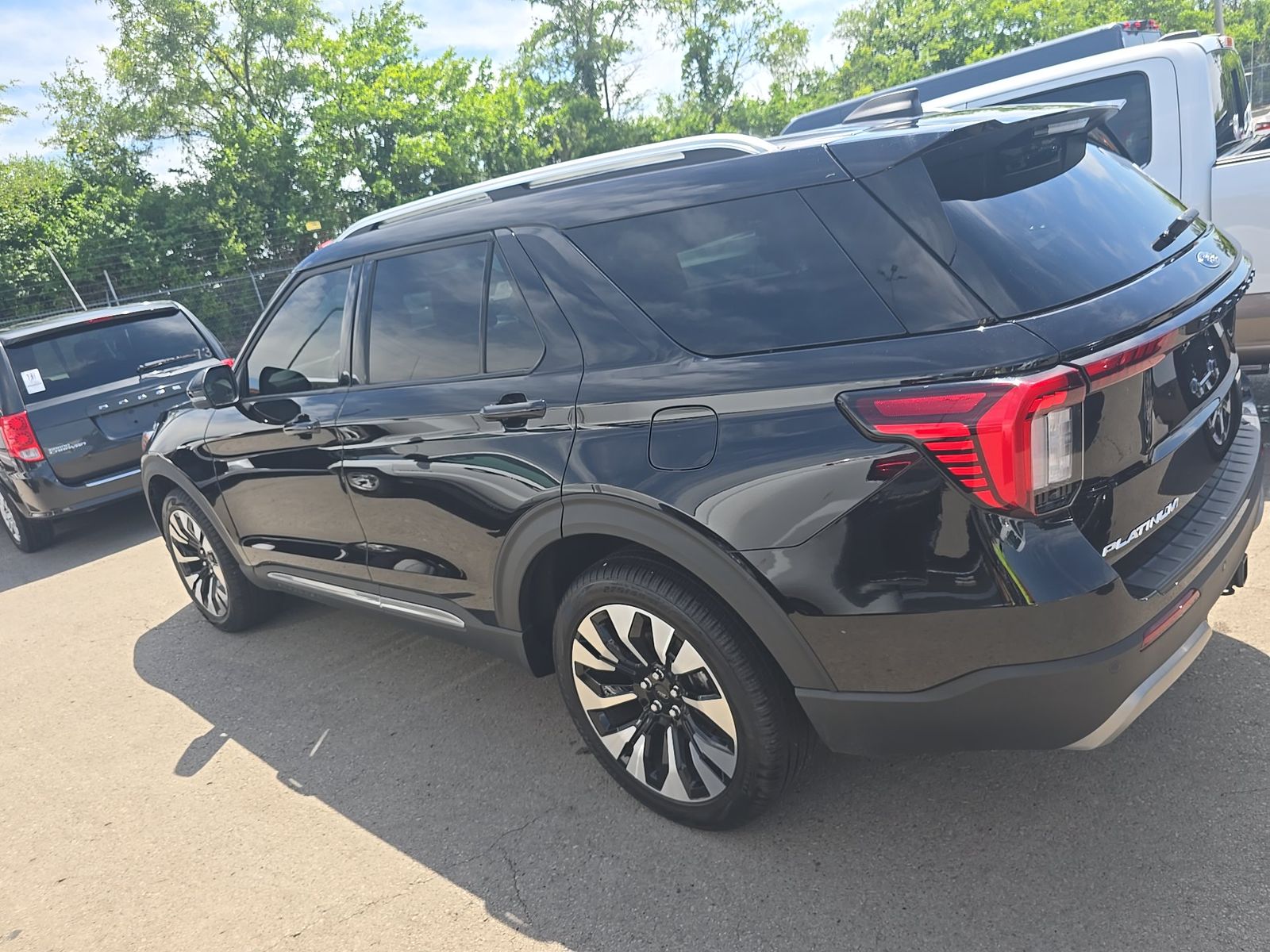 FORD EXPLORER - 7