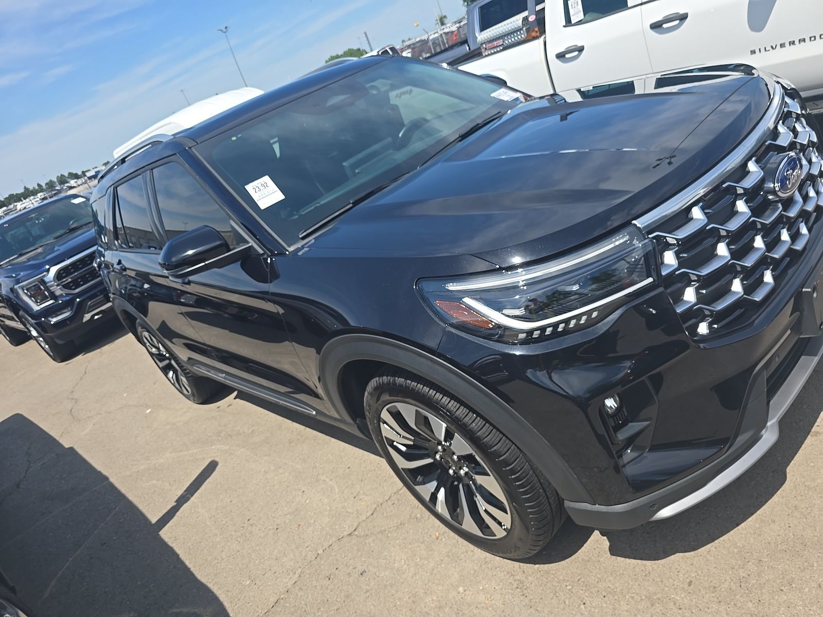 FORD EXPLORER - 4