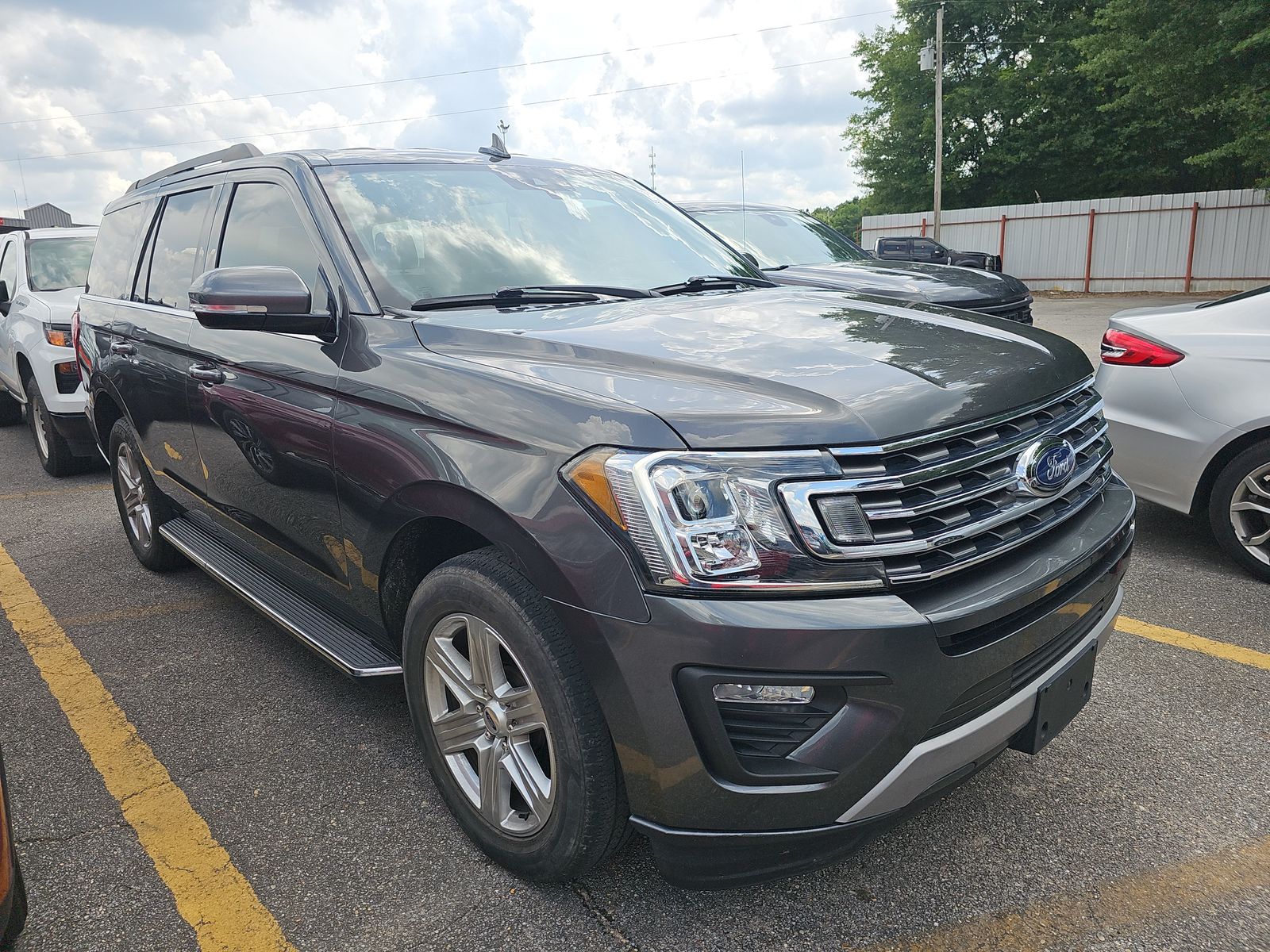 FORD EXPEDITION - 4