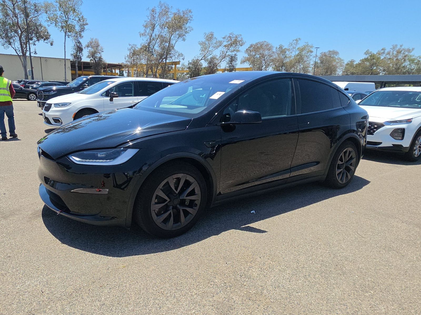 TESLA MODEL X - 1
