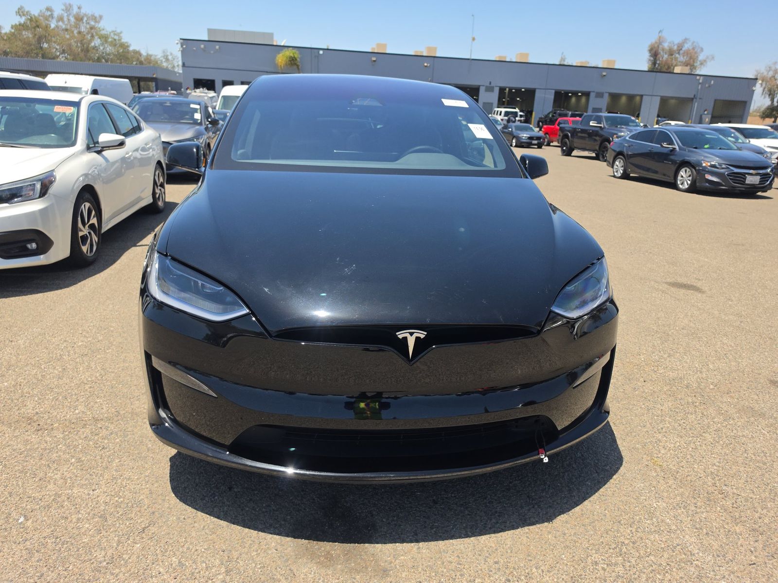 TESLA MODEL X - 3
