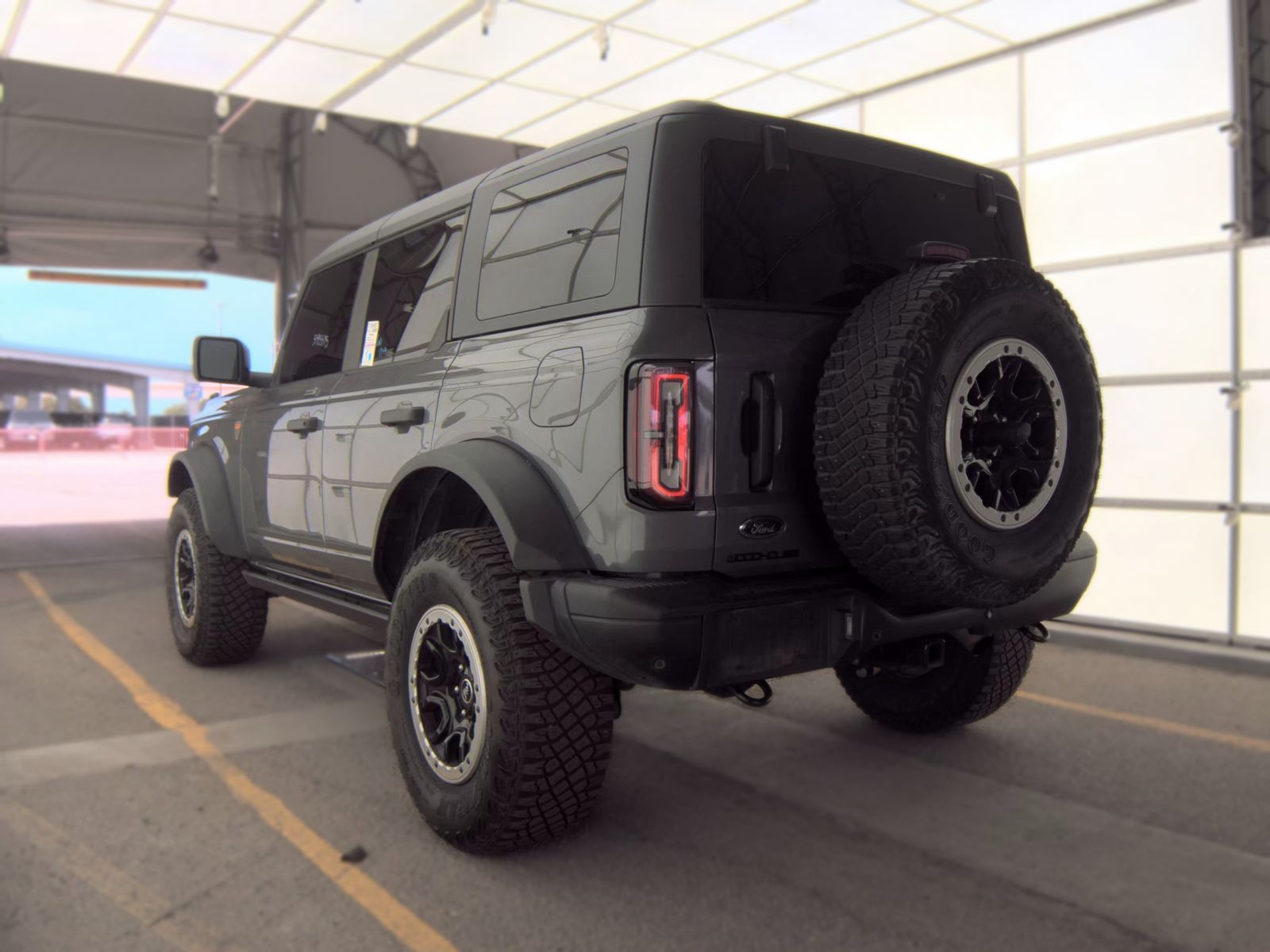 FORD BRONCO - 9