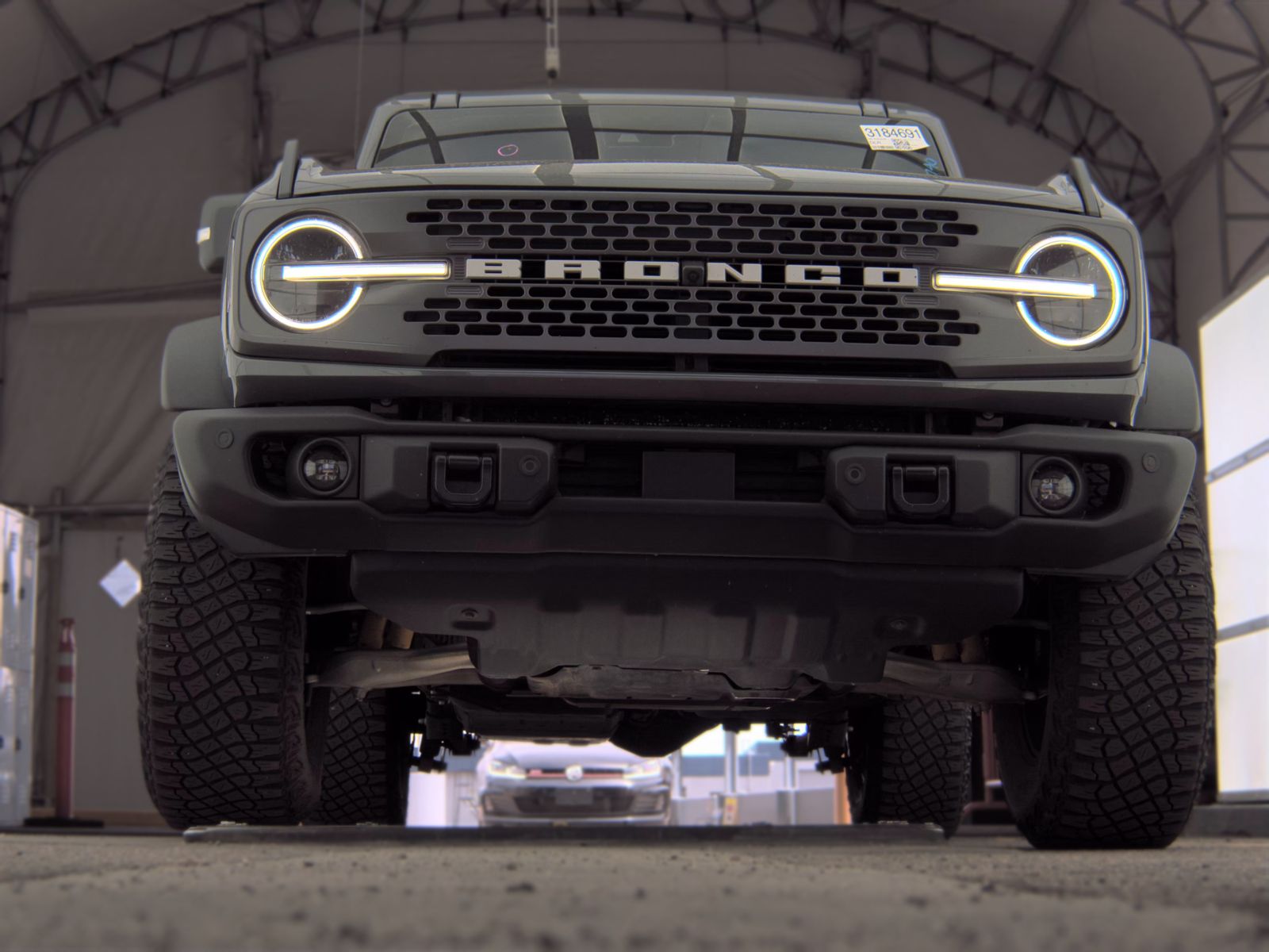 FORD BRONCO - 4