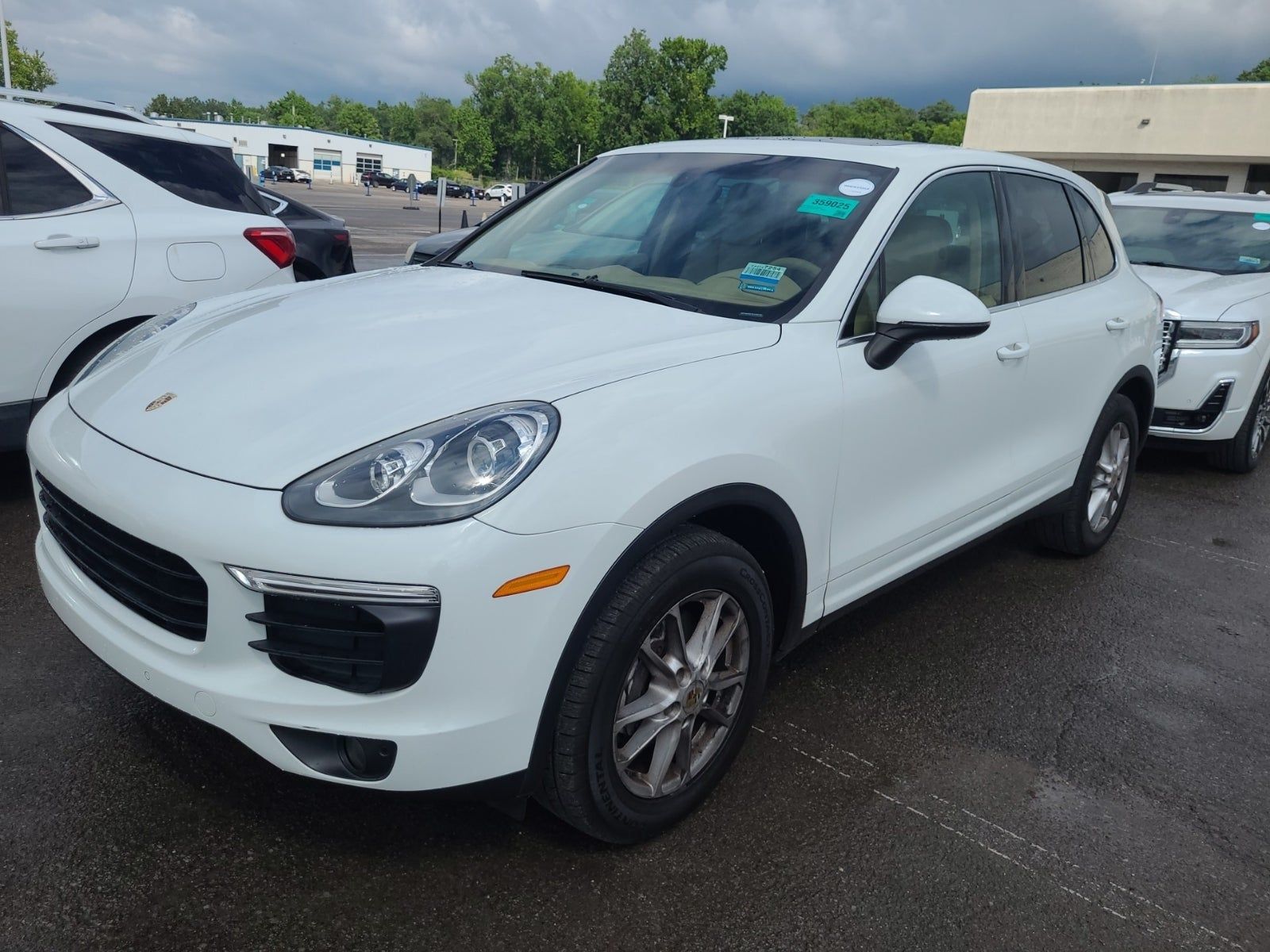 PORSCHE CAYENNE - 1