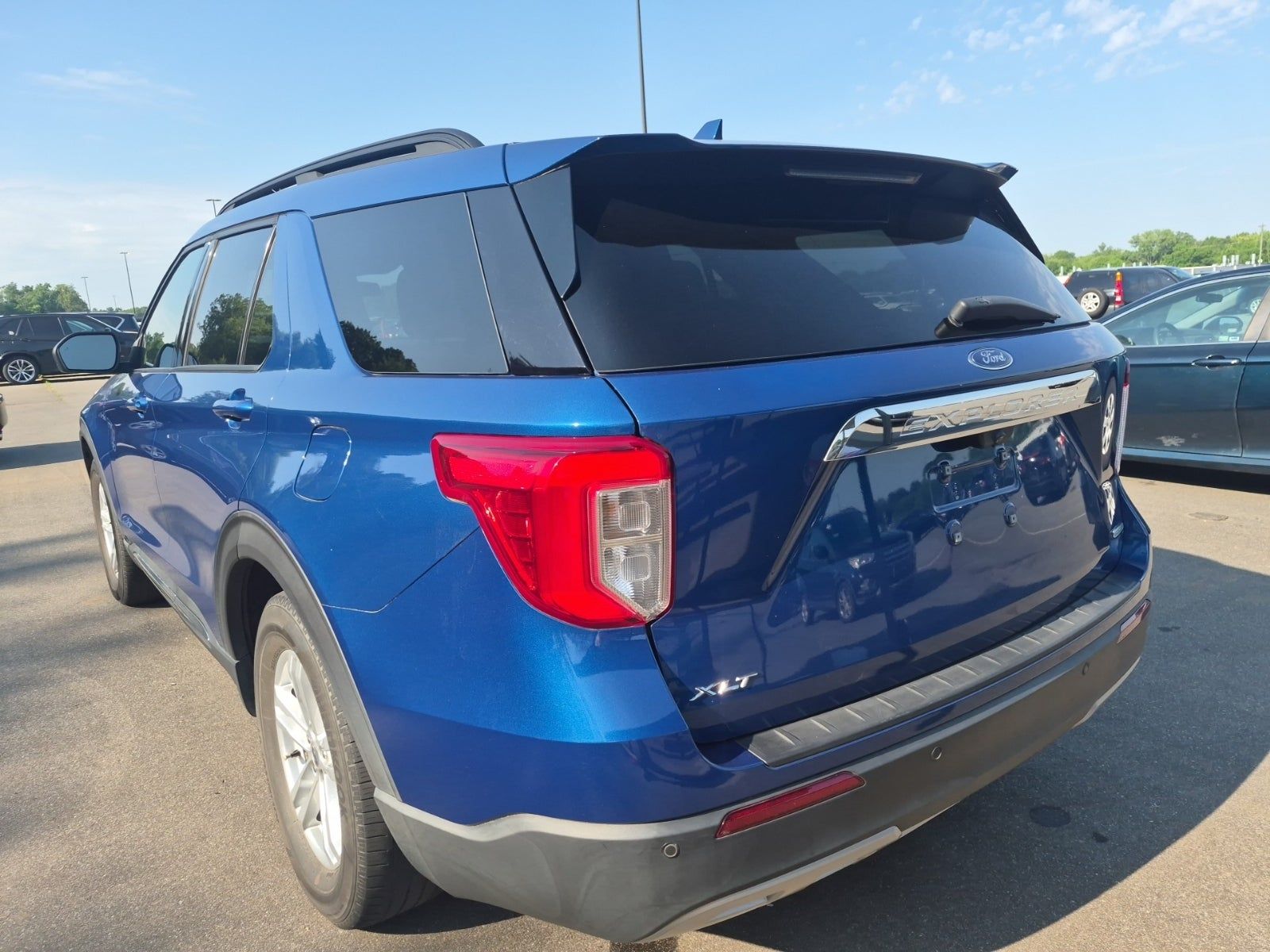 FORD EXPLORER - 4