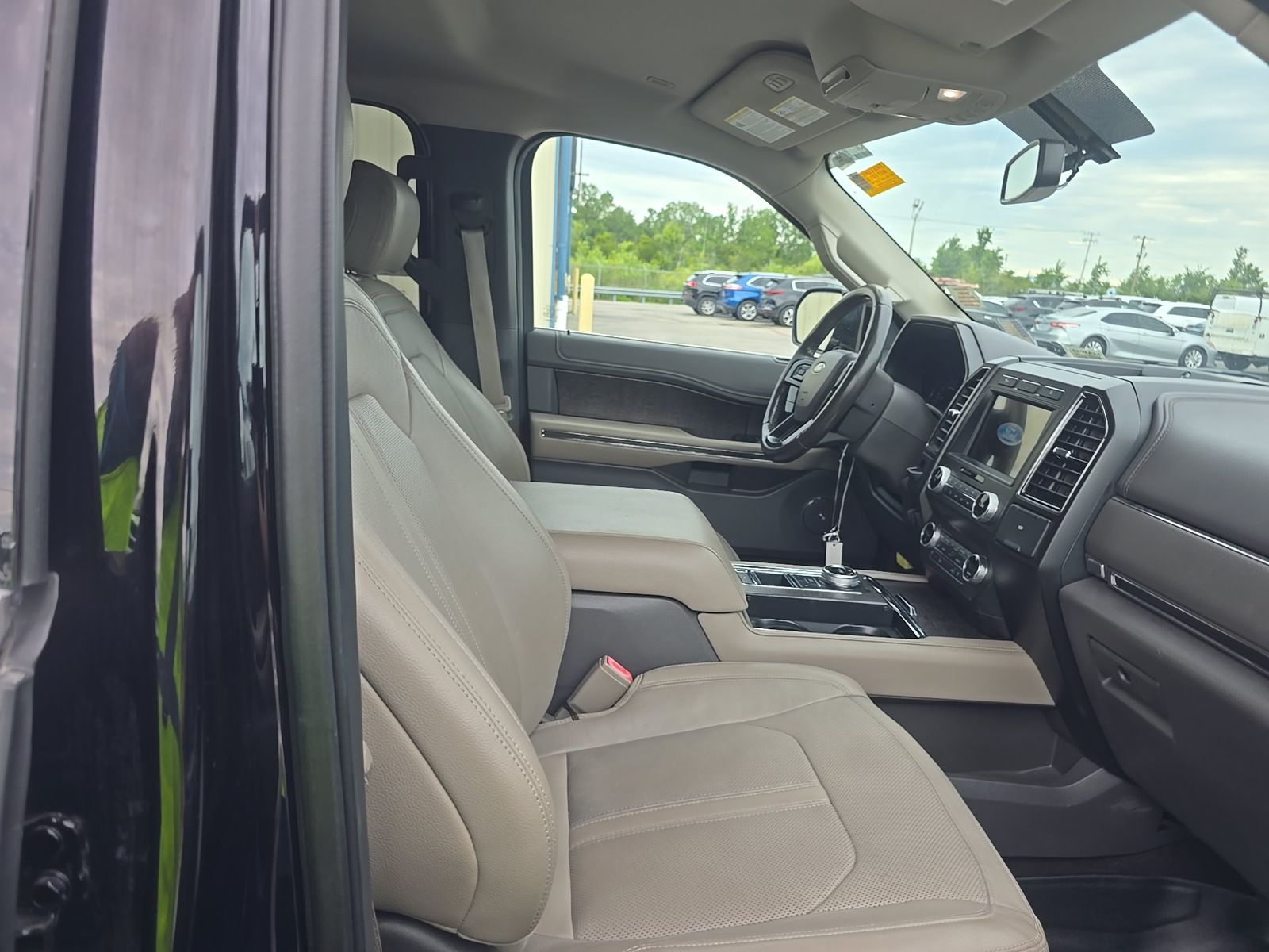 FORD EXPEDITION MAX - 9