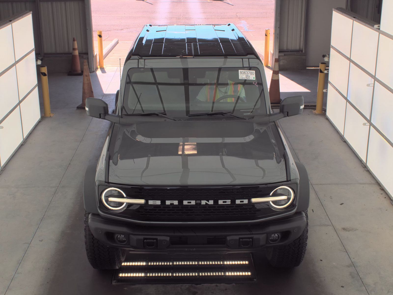 FORD BRONCO - 3