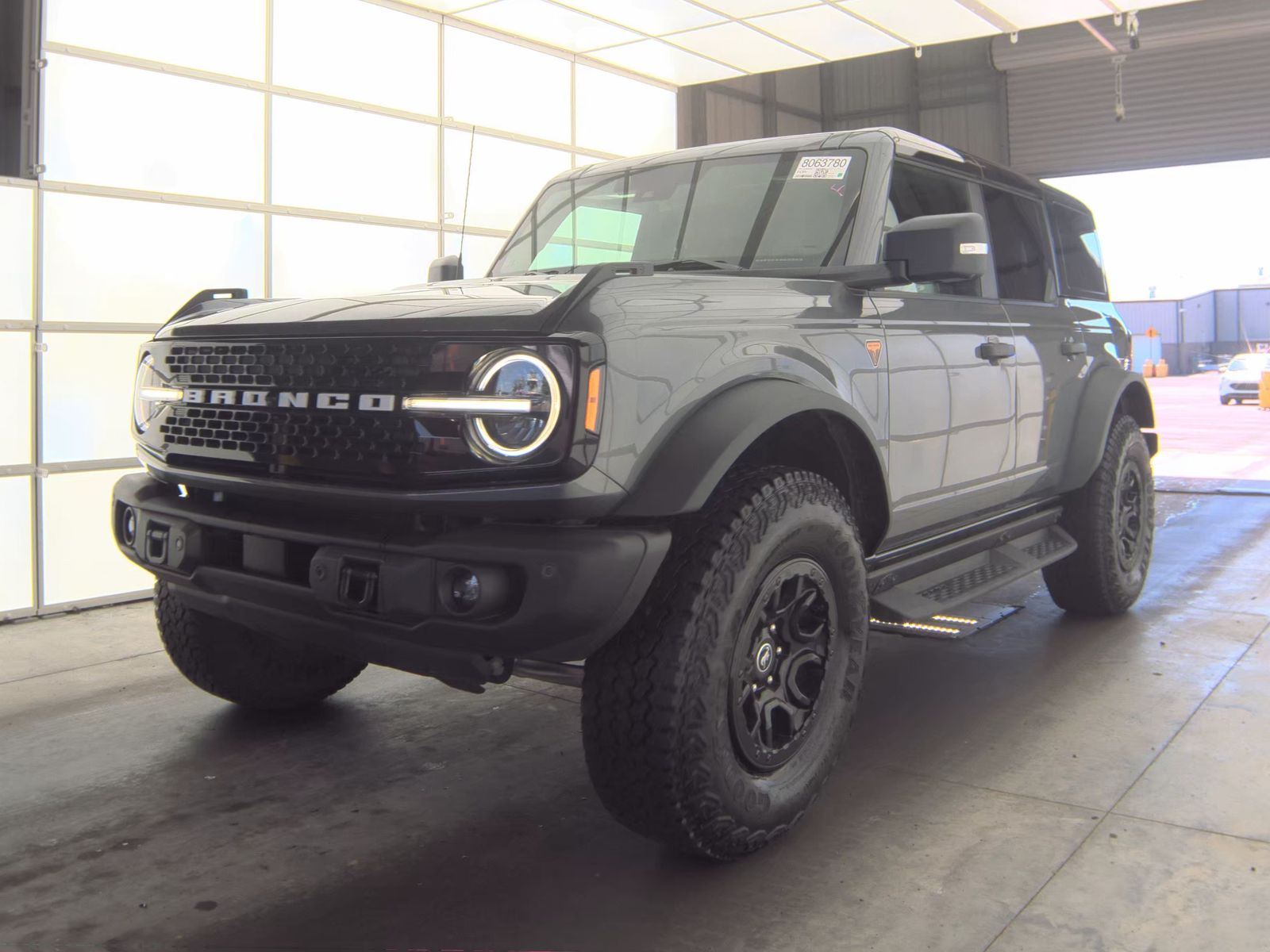FORD BRONCO - 1
