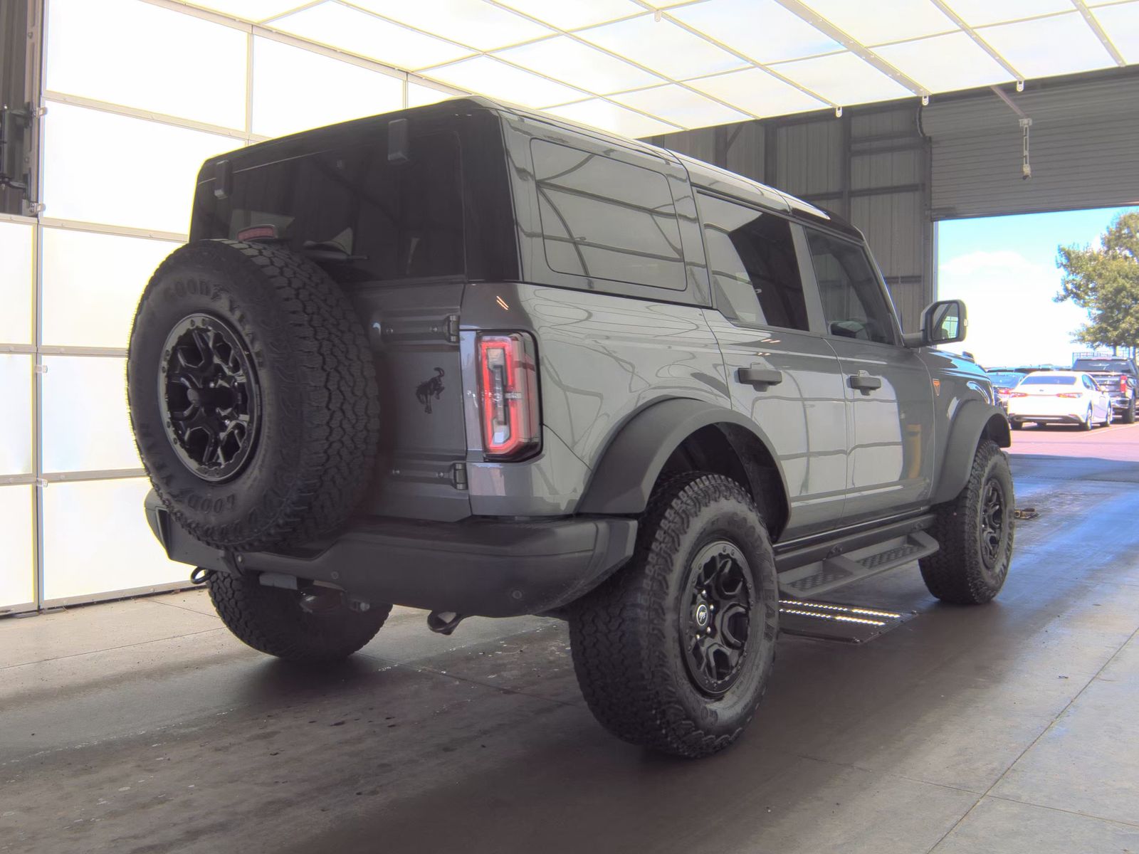 FORD BRONCO - 6