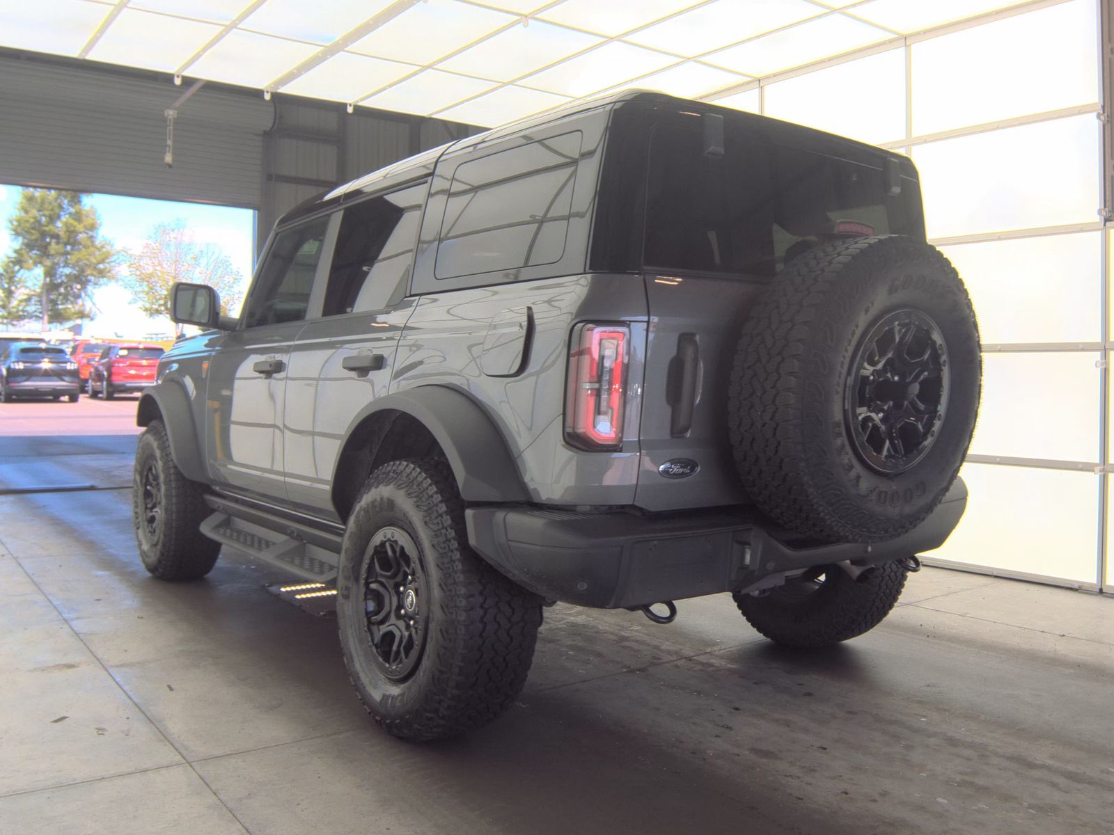 FORD BRONCO - 9