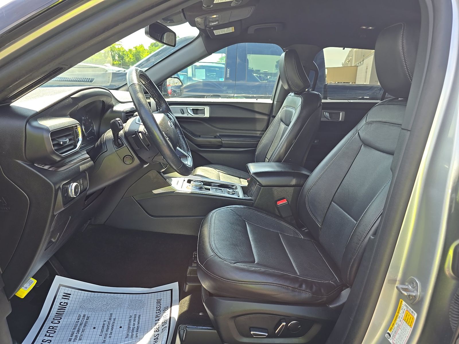 FORD EXPLORER - 8