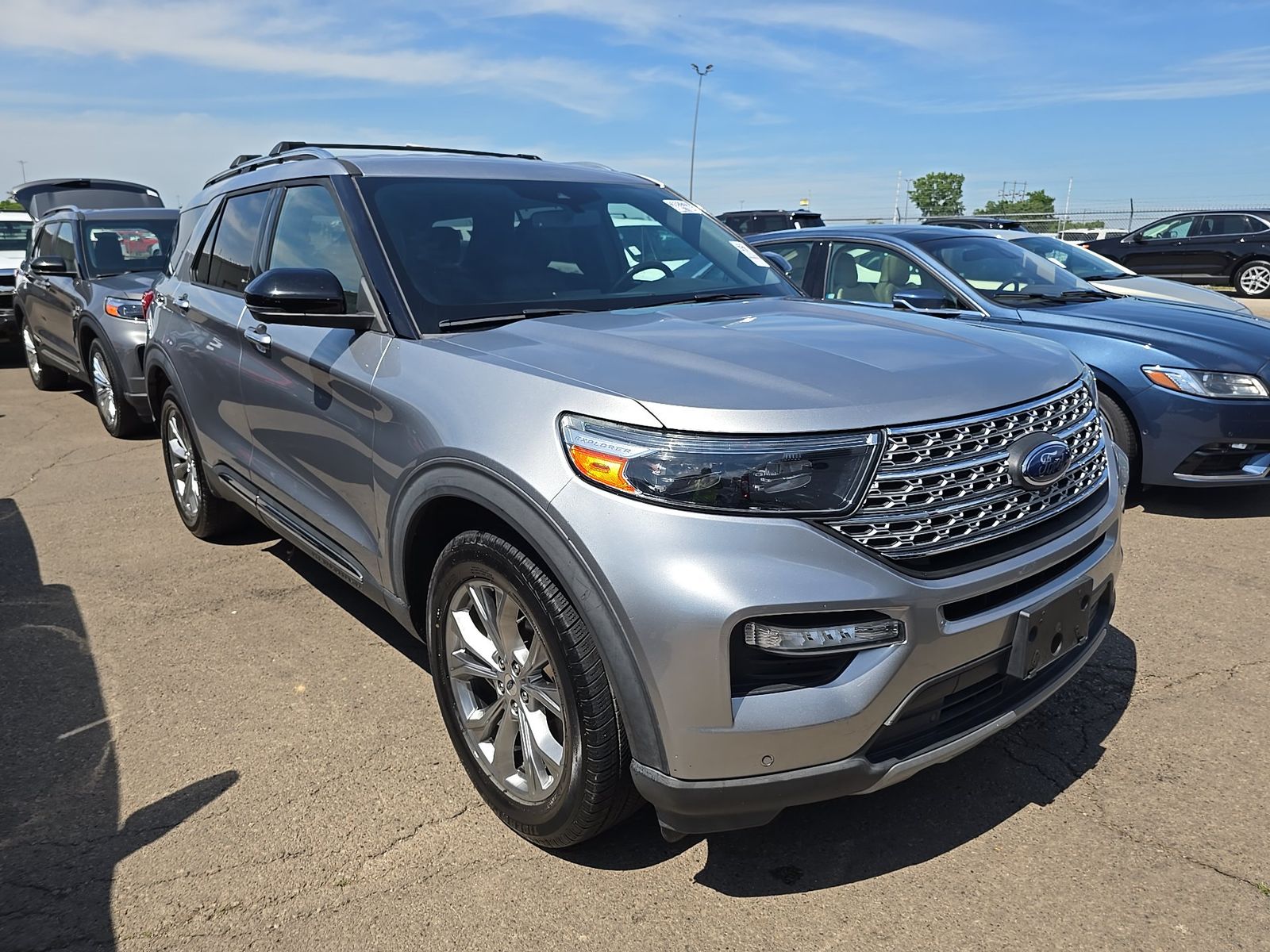 FORD EXPLORER - 4
