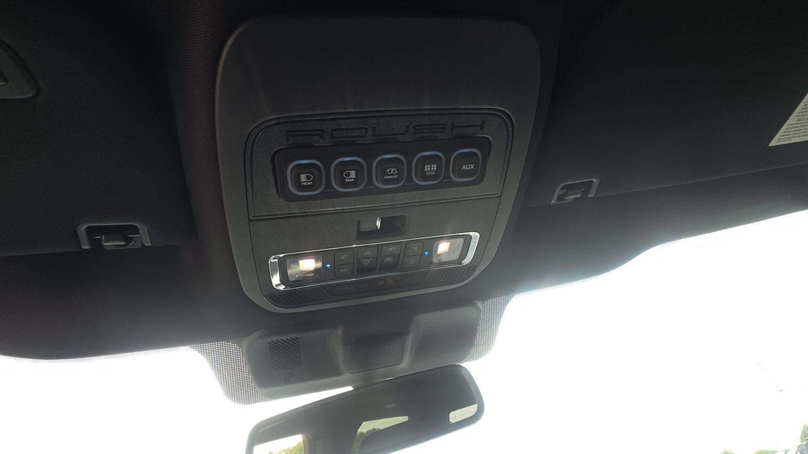 2025 Ford F-150 Lariat AWD