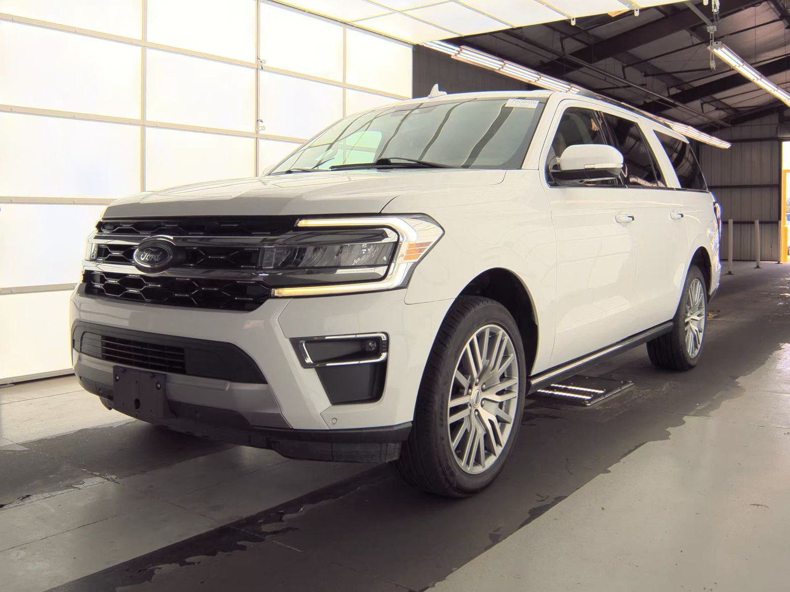 FORD EXPEDITION MAX - 1