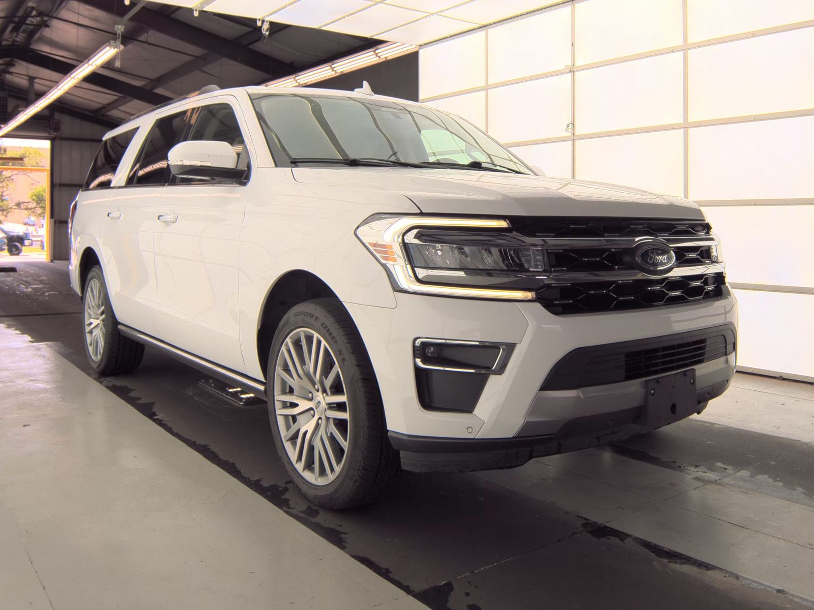 FORD EXPEDITION MAX - 5