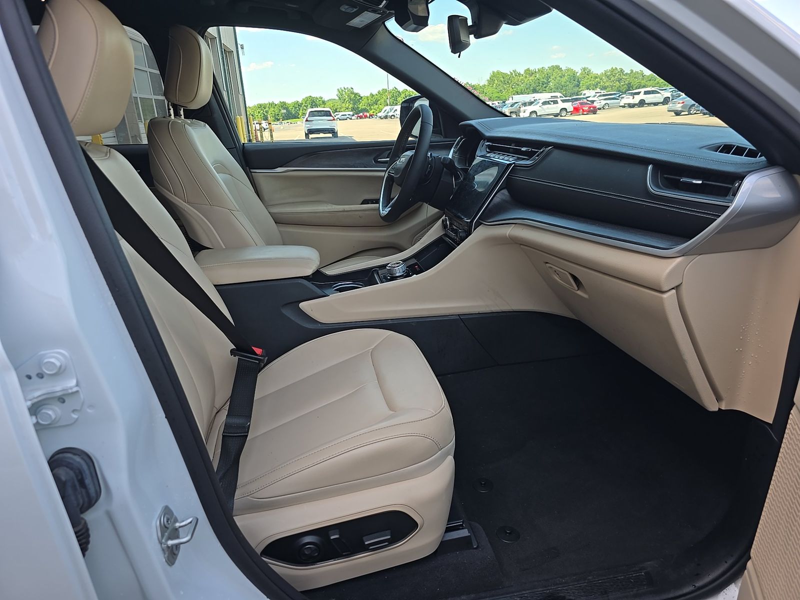 2024 Jeep Grand Cherokee Limited RWD