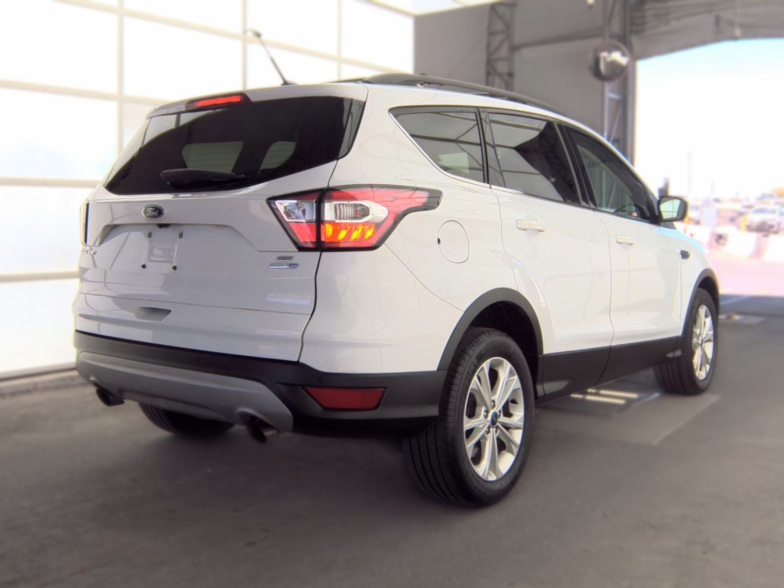 FORD ESCAPE - 6