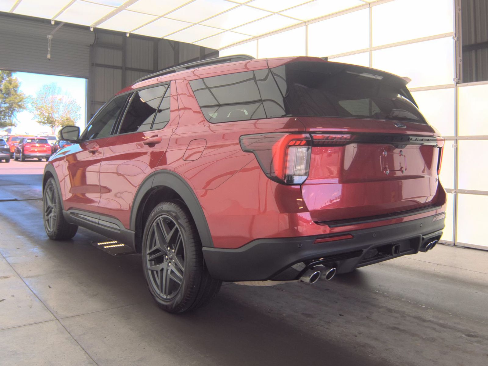 FORD EXPLORER - 9