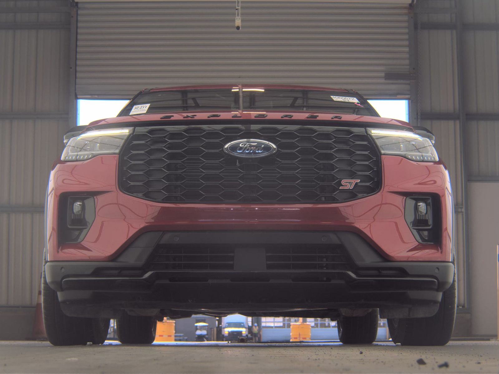 FORD EXPLORER - 4