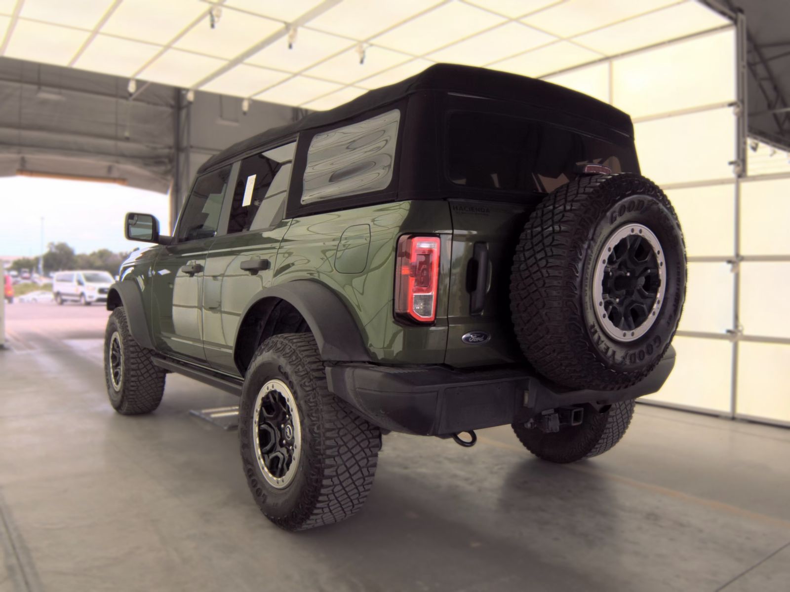FORD BRONCO - 9