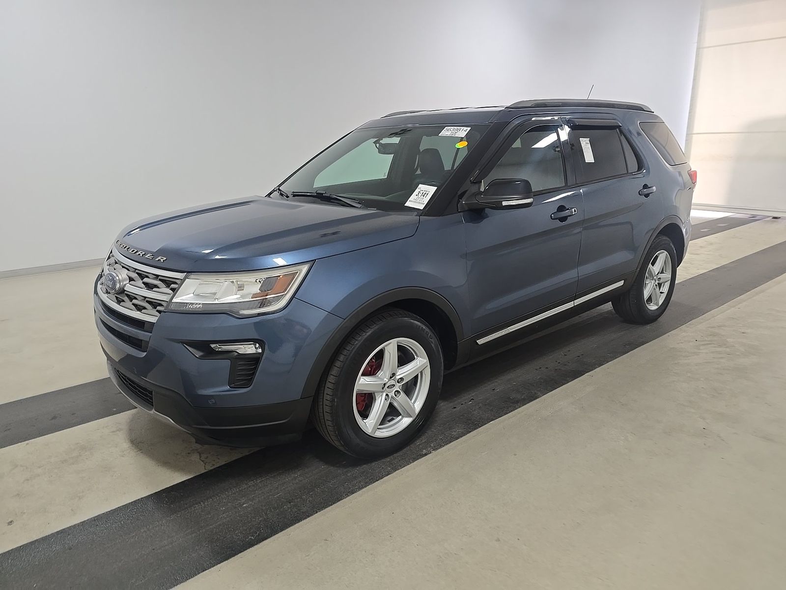 FORD EXPLORER - 1