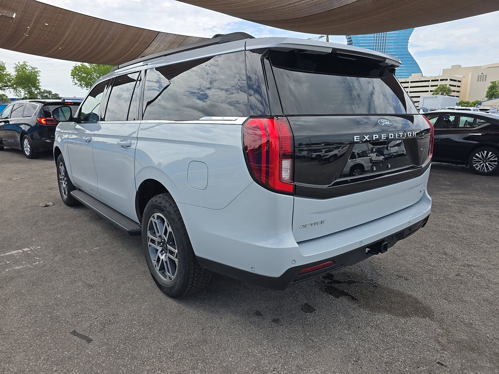 FORD EXPEDITION MAX - 7