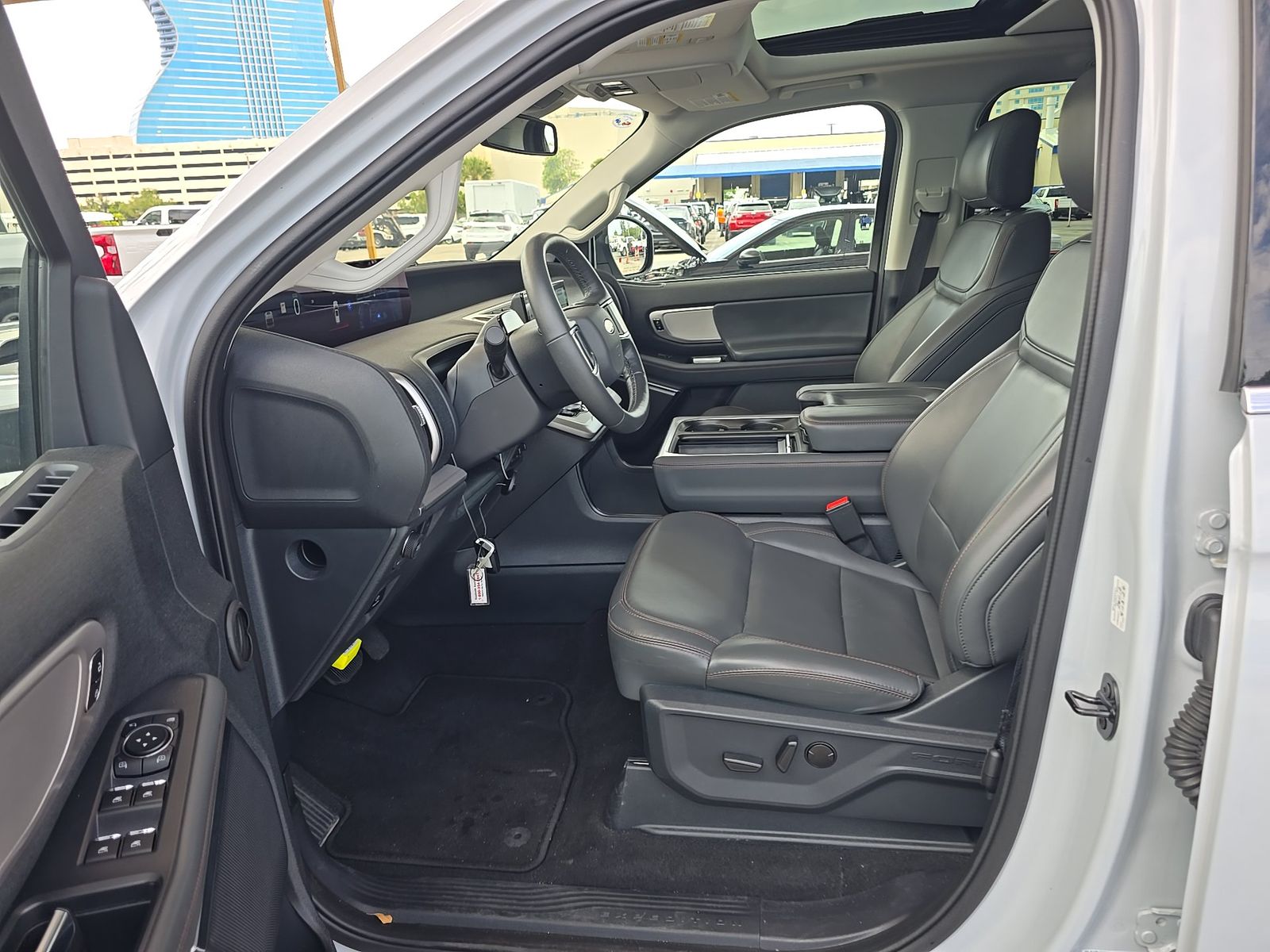 FORD EXPEDITION MAX - 8