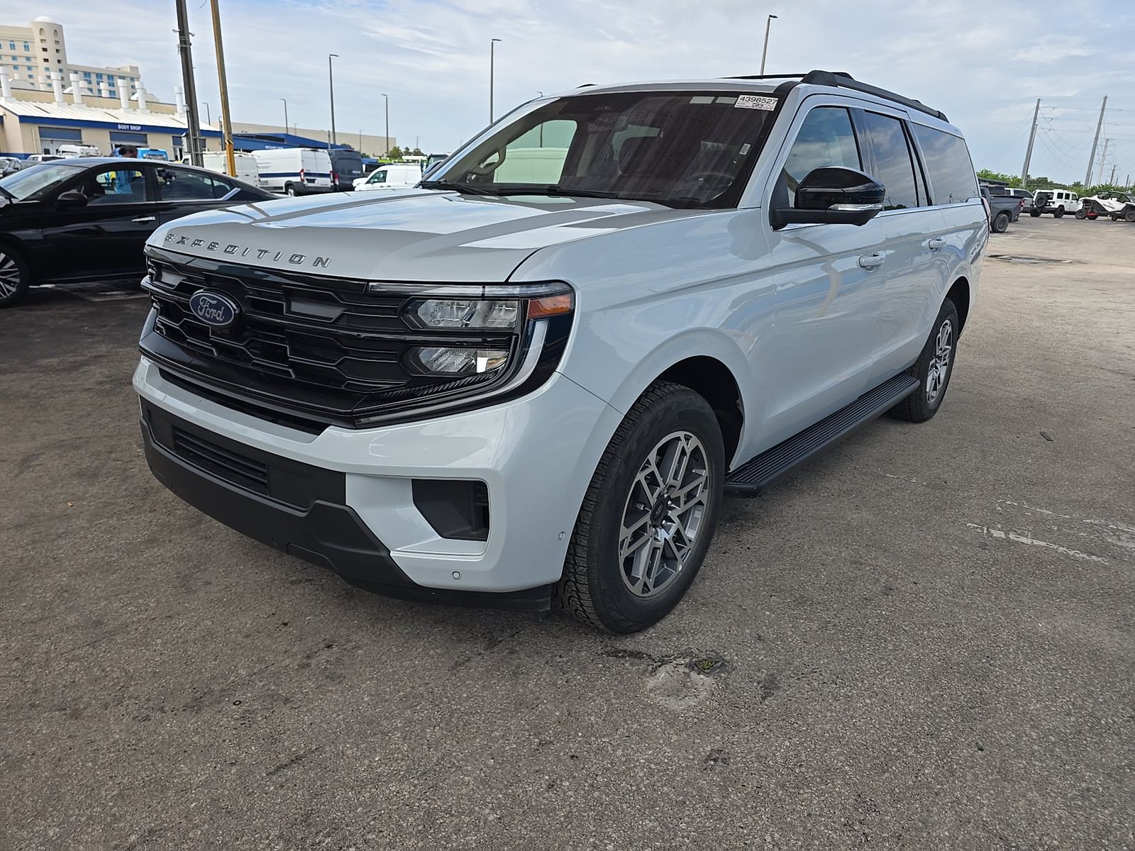 FORD EXPEDITION MAX - 1