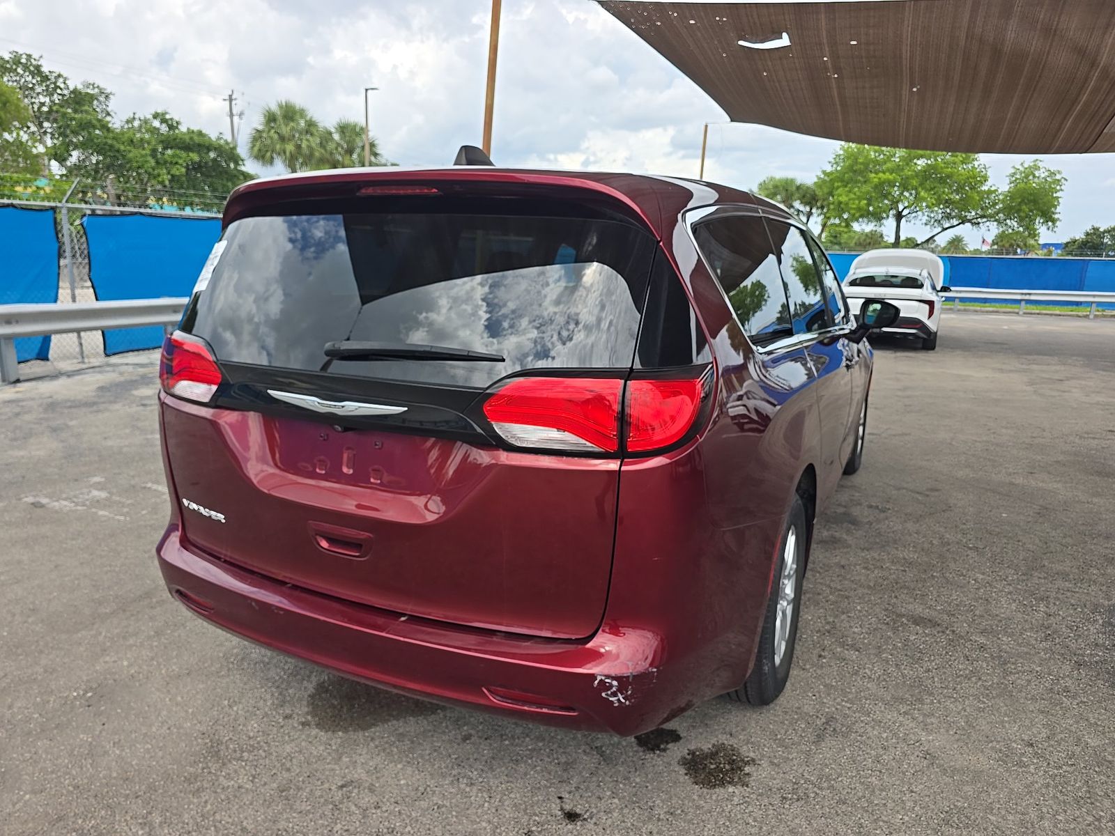CHRYSLER VOYAGER - 5