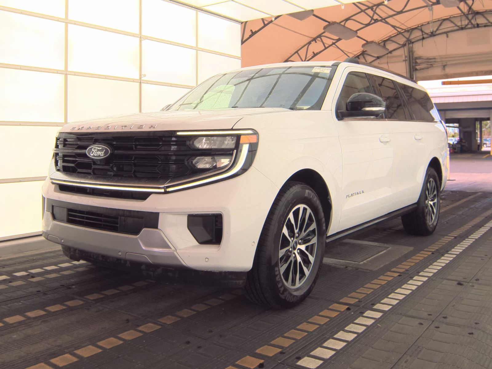 FORD EXPEDITION MAX - 1