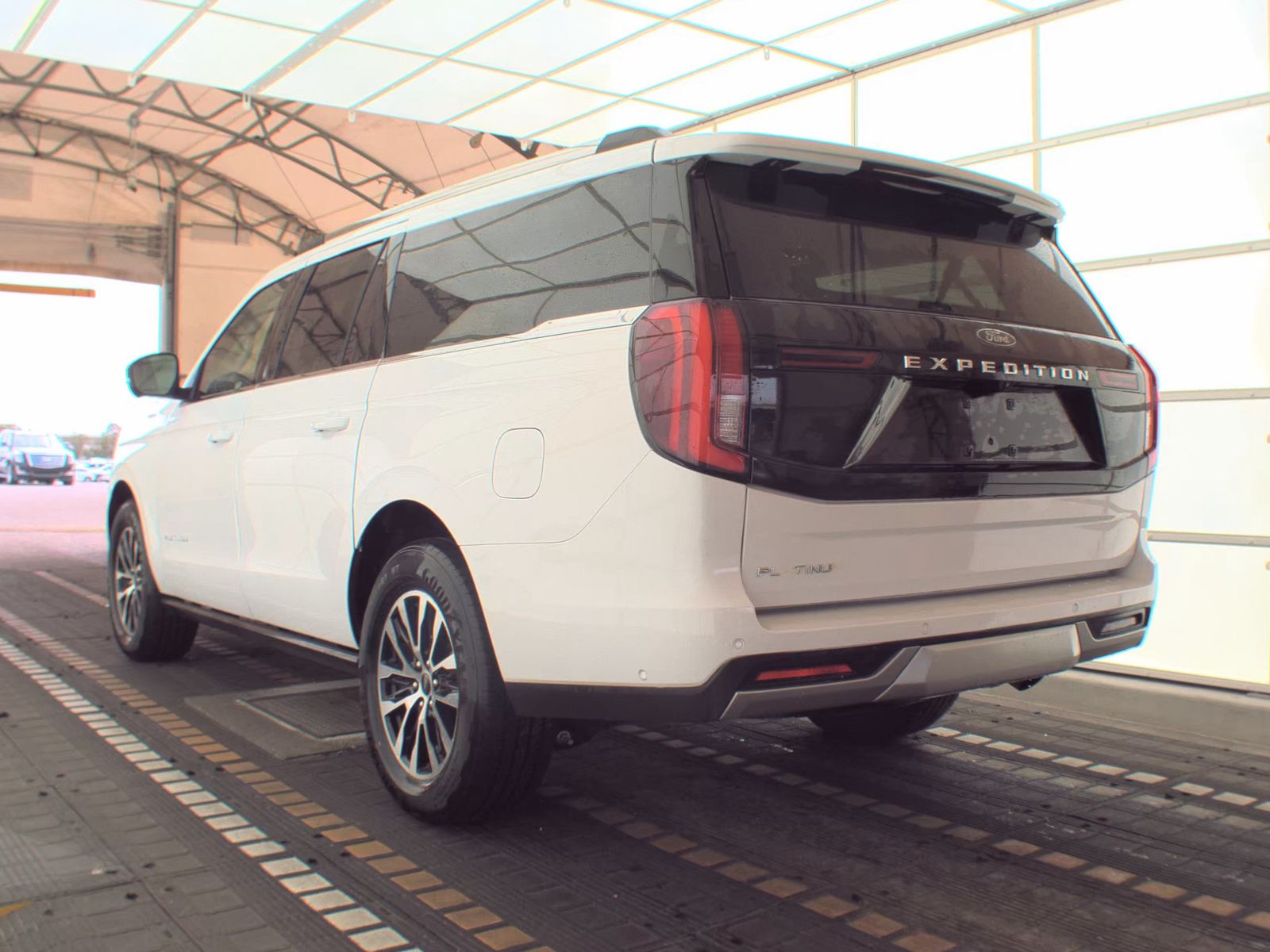 FORD EXPEDITION MAX - 7