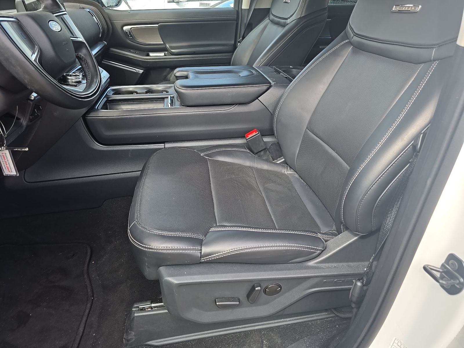 FORD EXPEDITION MAX - 8