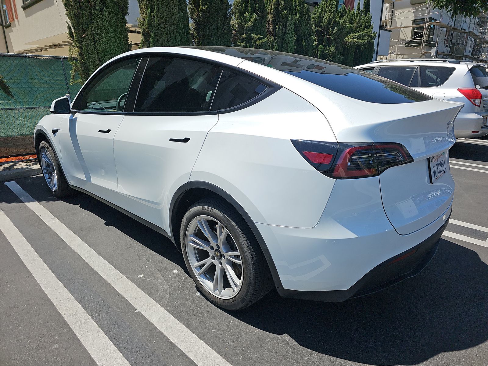 TESLA MODEL Y - 7